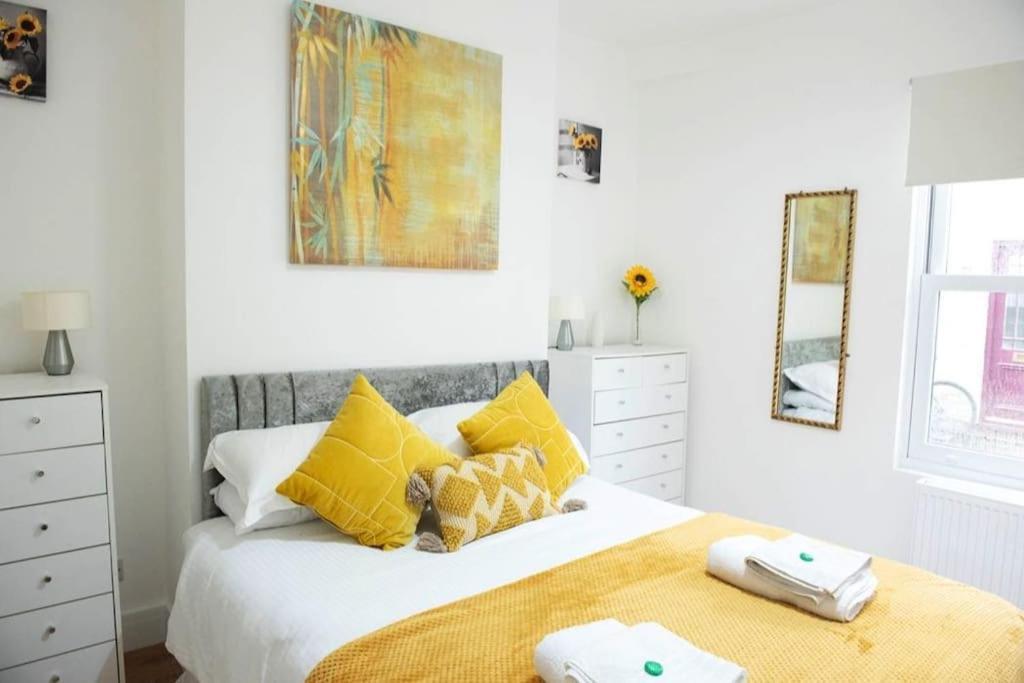 King'S Central Cambridge Apartment Экстерьер фото