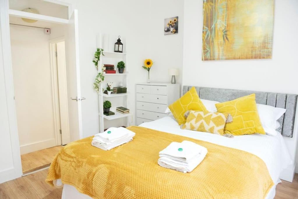 King'S Central Cambridge Apartment Экстерьер фото